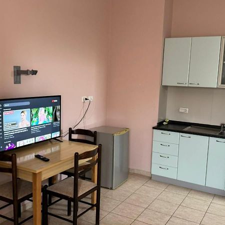 Hotel Vila Danedi Ksamil Bagian luar foto