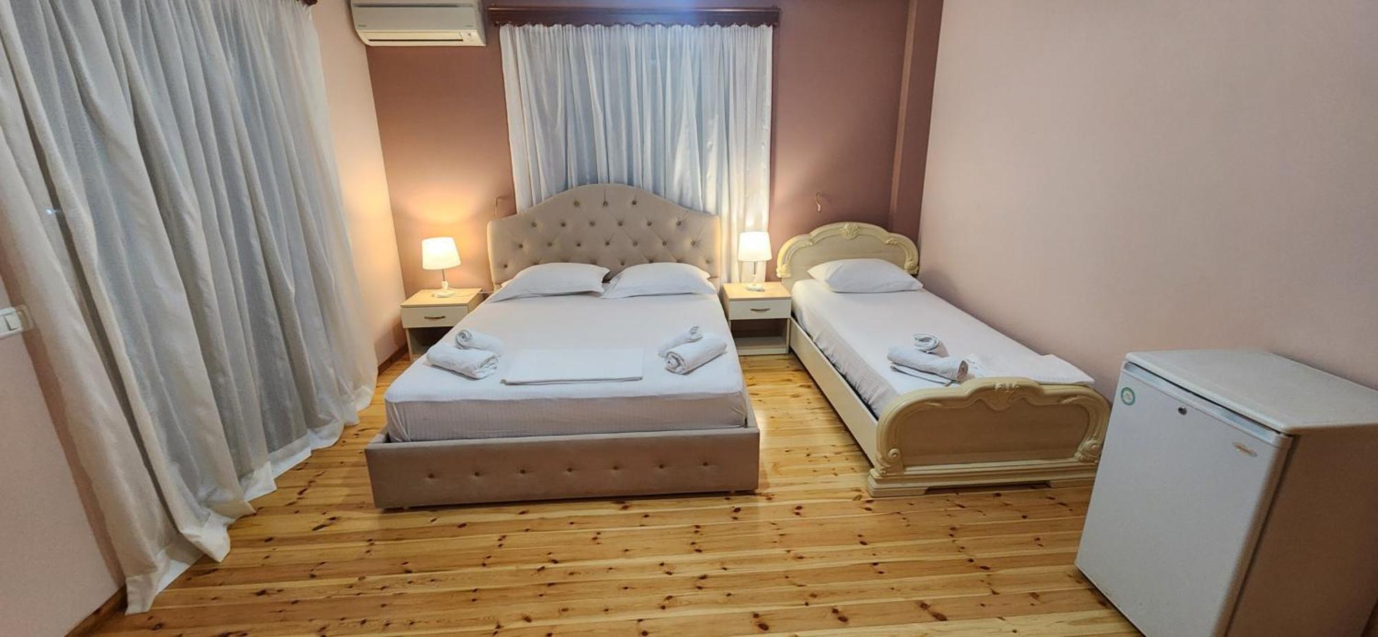 Hotel Vila Danedi Ksamil Bagian luar foto